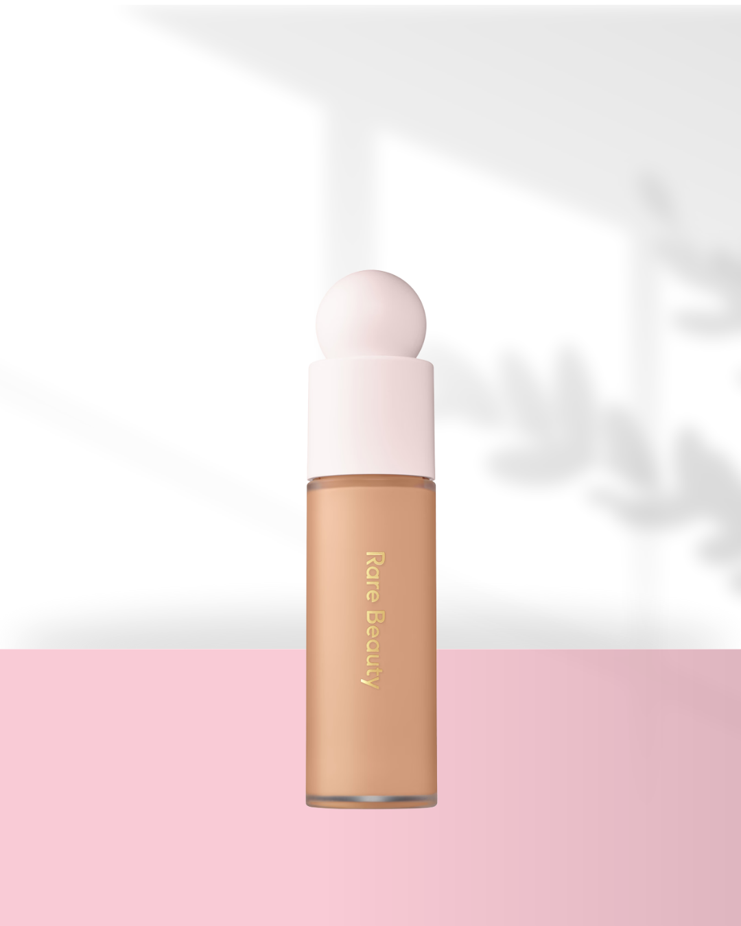 Liquid Touch Weightless Foundation - Rare Beauty - Imagen 5